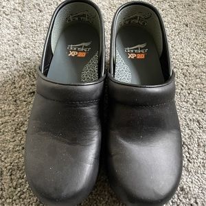 Danskos Black XP 2.0- Waterproof